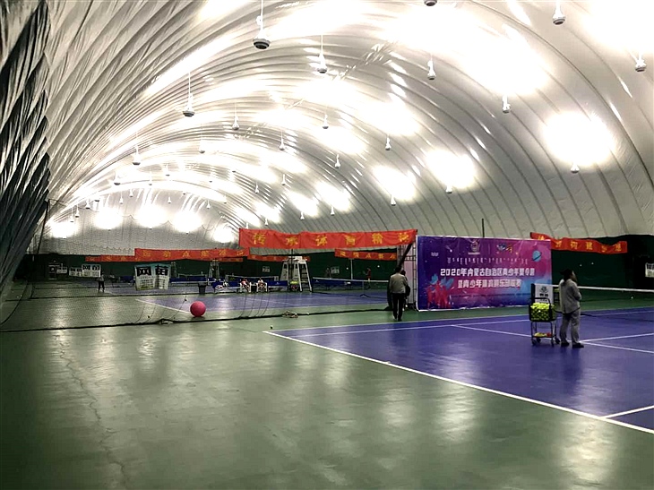 ����Ĥ�����